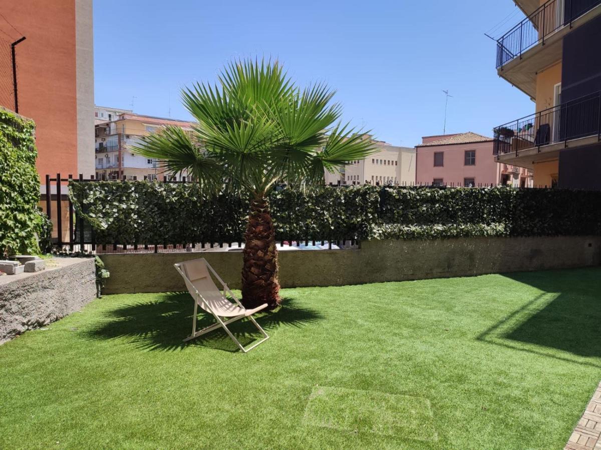Appartamento Incantevole Con Parcheggio E Giardino คาตาเนีย ภายนอก รูปภาพ